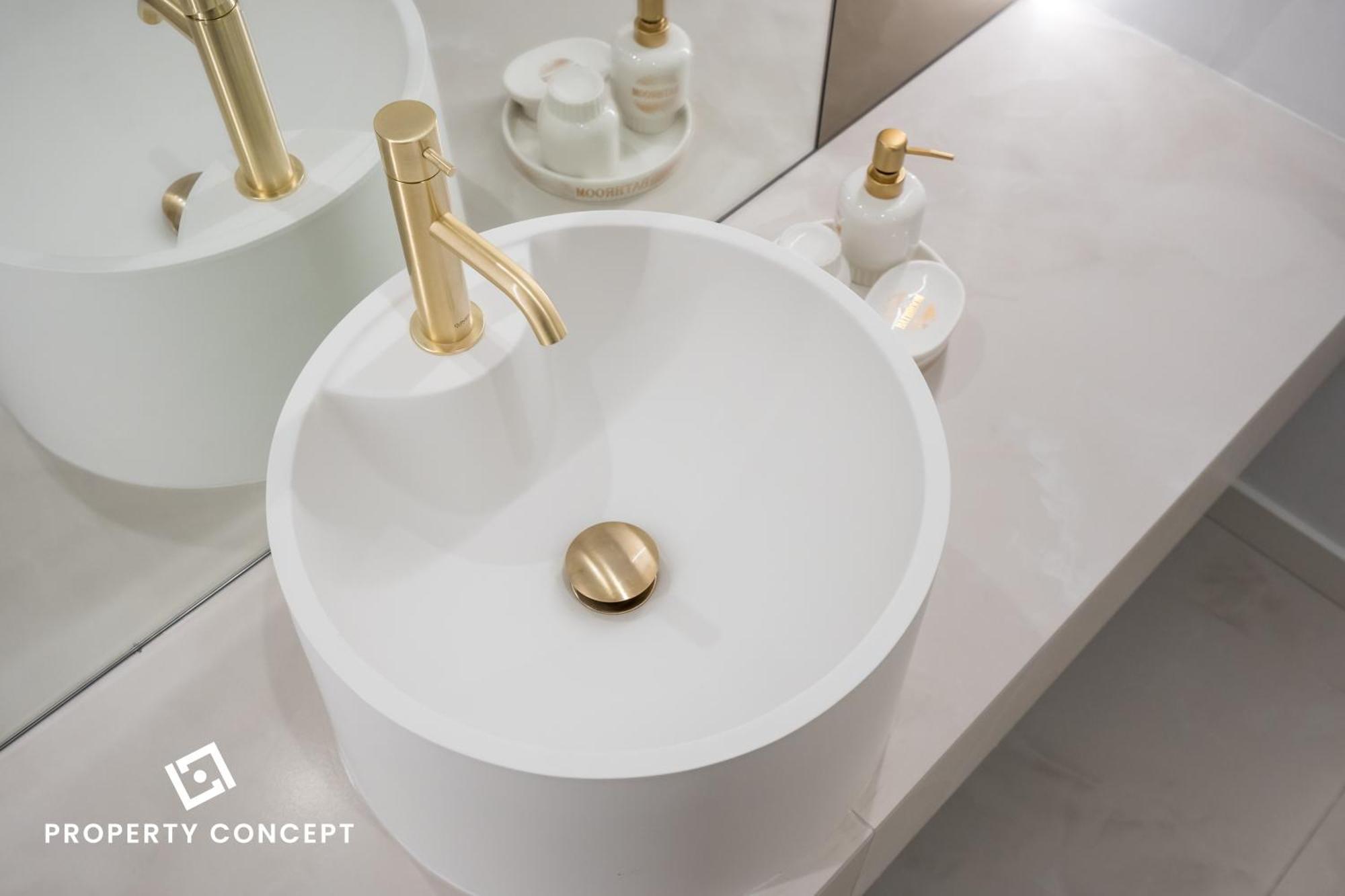Cortina Concept 128 Apartment